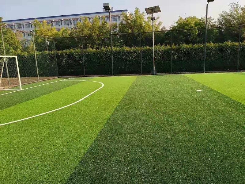 non-infill football artificial turf field 1